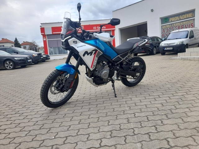Motorka CFMOTO 450MT