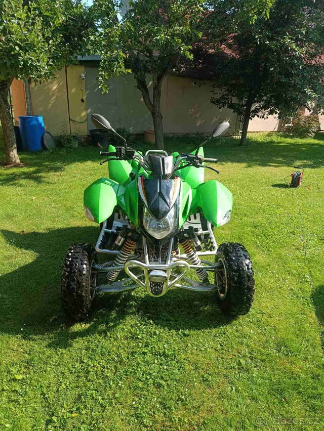 Čtyřkolka Acces Tomahawk 300