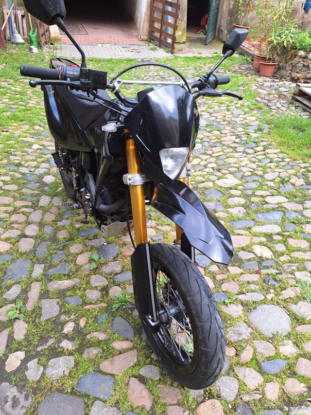 Yuki 125 sm 2008