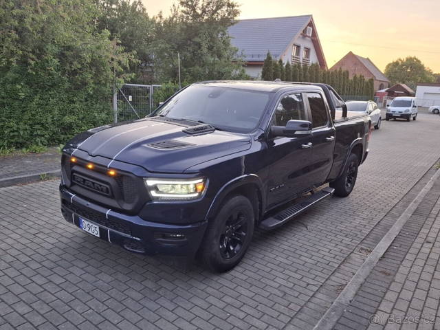 Dodge RAM rv 2020 5.7 Hemi 4x4 novy model LATARAMIE