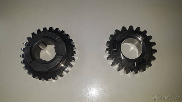 PRAGA ED 250, JAWA 593,