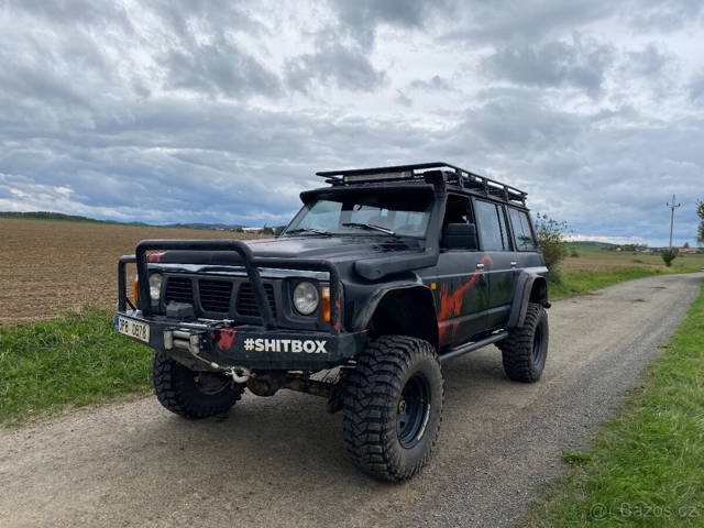 Nissan Patrol y60