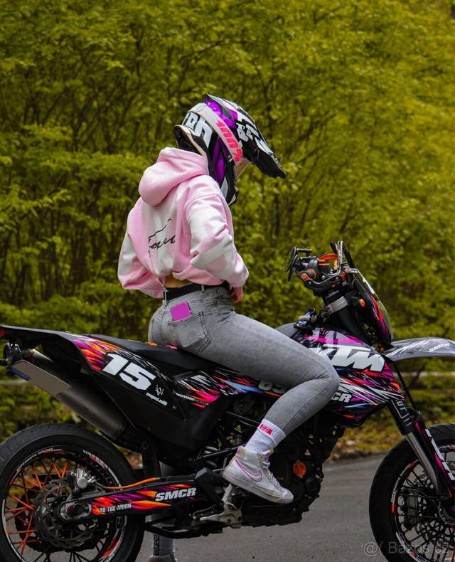 Koupím moto v zadřeném stavu