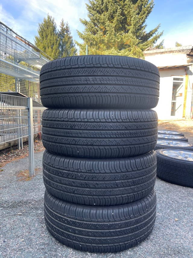 Michelin 245/40 R20 103w  range rover