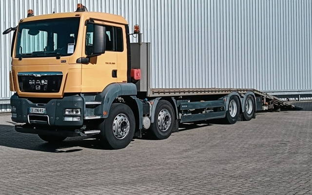 MAN TGS 35.360 - 8x2 - Transport strojů – EURO 5