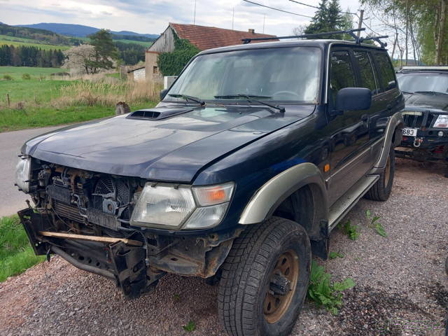 Nissan patrol na dily