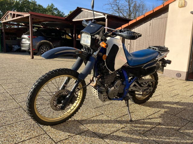 Honda NX 650 Dominator