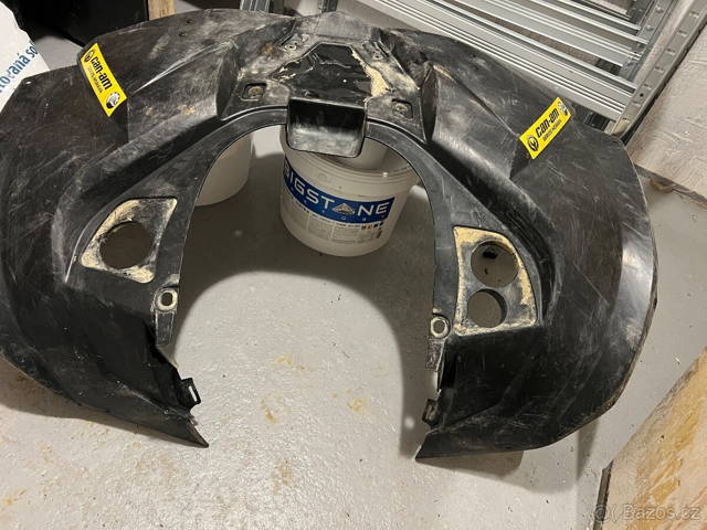 Can-am Renegade plasty