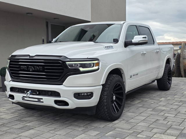 Dodge RAM Limited Longhorn 5.7L V8 LPG DPH nehavarované