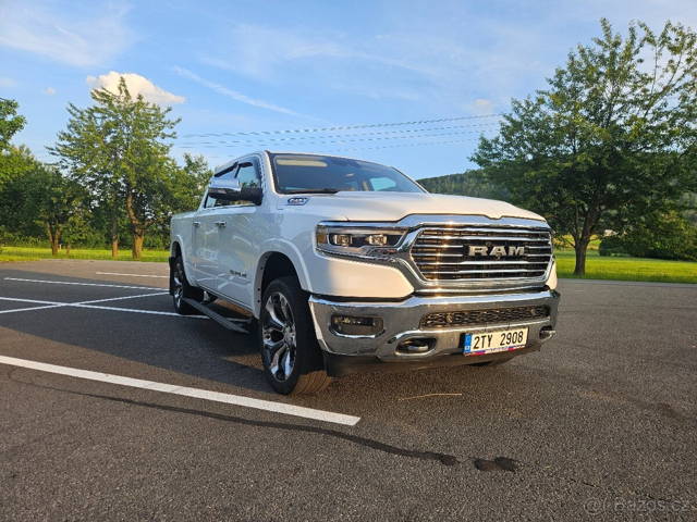 Dodge Ram 1500 Laramie Longhorn 3.0 diesel