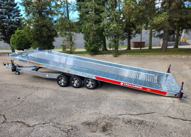 Sklopka Carkeeper model 2025, 600x212cm,3x1350kg, ALU+překl.