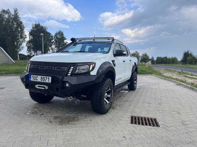 Ford Ranger 3.2 tdi 2015 Wildtrak SLEVA MYMENA za Elektro