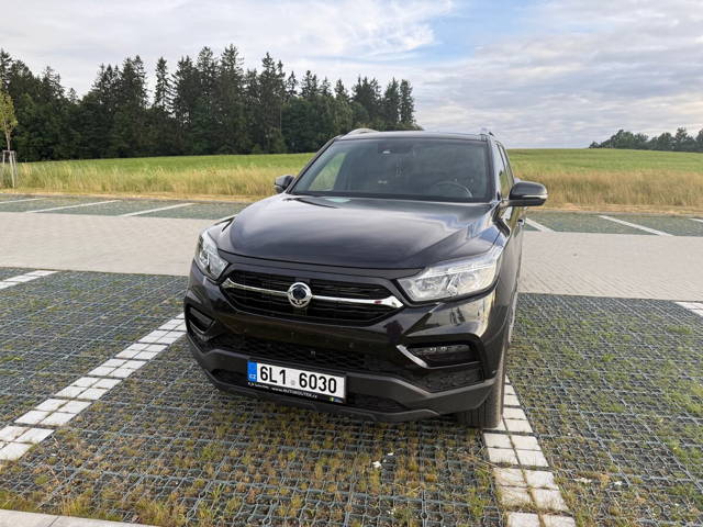 Ssangyong Musso Grand