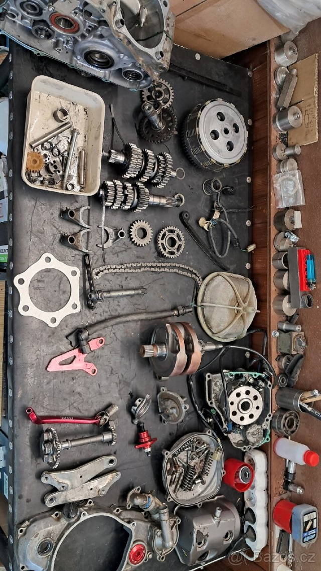 Honda crf 450 r. 2009 díly