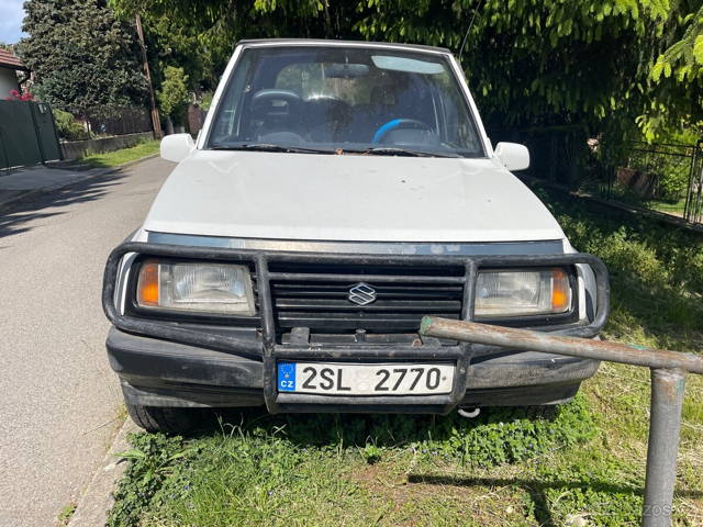 Prodám Suzuki Vitara 1.6 JLX Cabrio – budoucí veterán