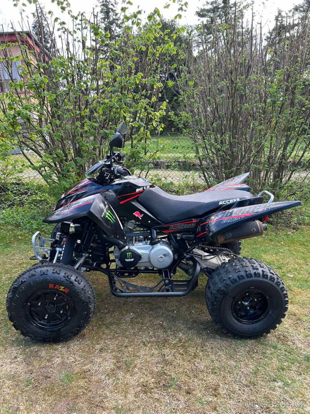 Čtyřkolka Access Tomahawk 400