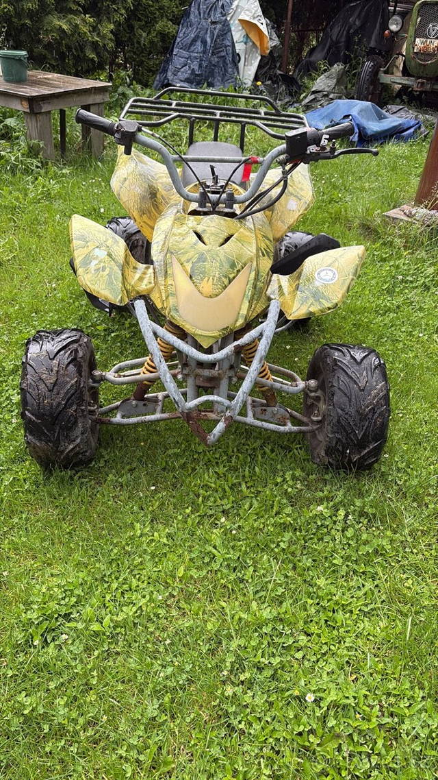 Čtyřkolka 200ccm