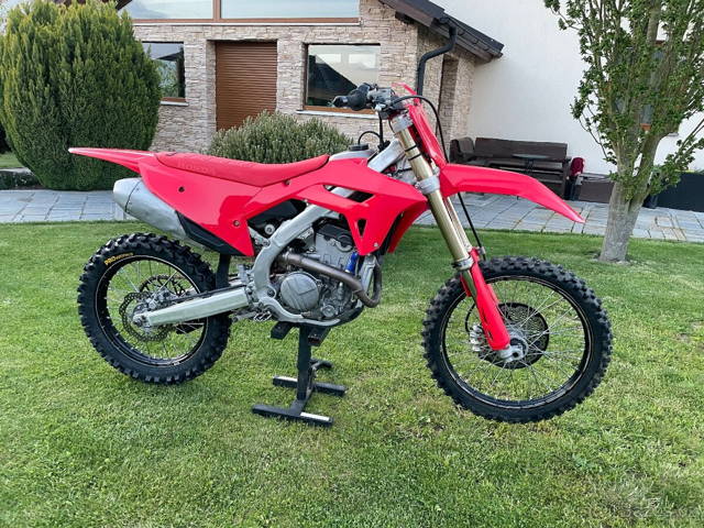 Honda crf 250 rok 2023