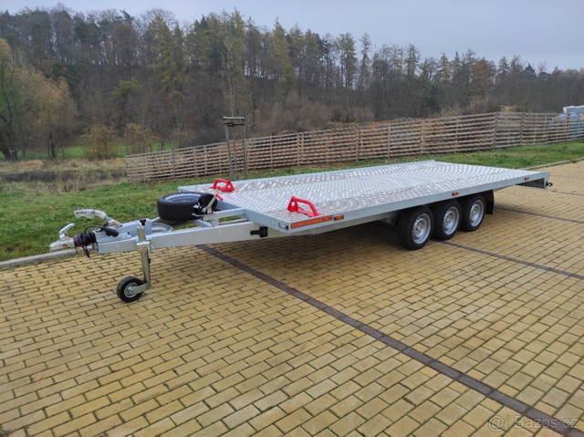 Autopřepravník 550x210cm, 3x1350kg, 3500/680kg,LED