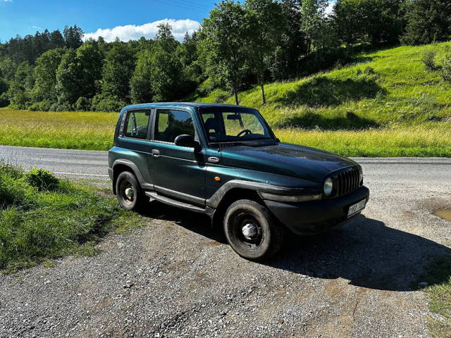 Korando 4x4, klima, tažné, jen 164 tkm