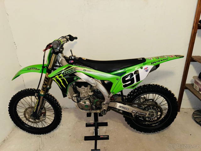 Kawasaki KX450F 2019.