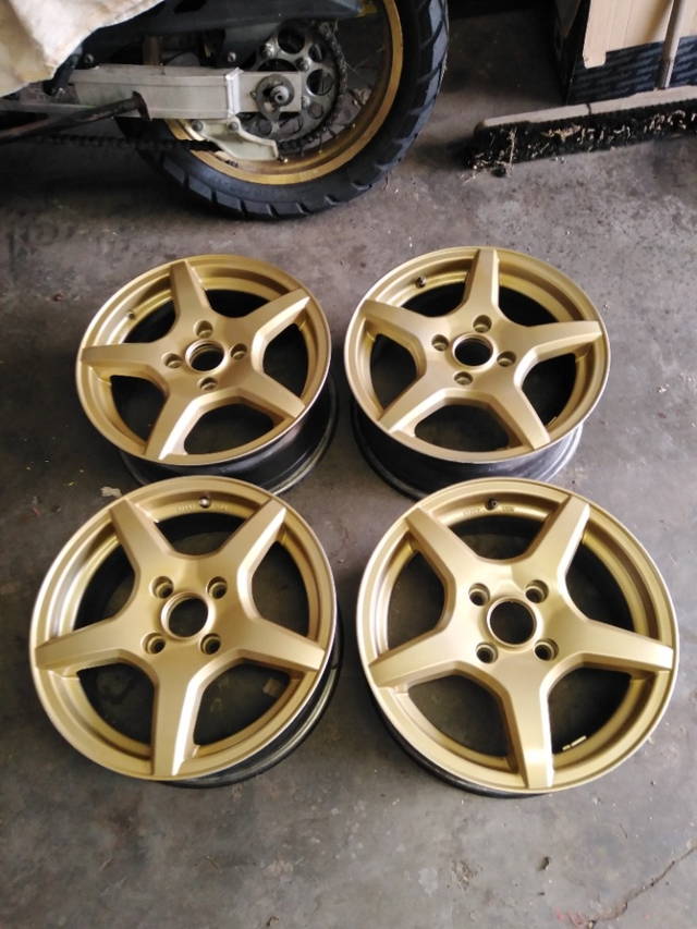 Alu kola 4x108 R15 DEZENT