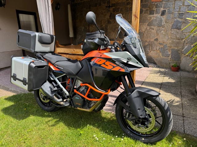 KTM 1050 Adventure 23tKm