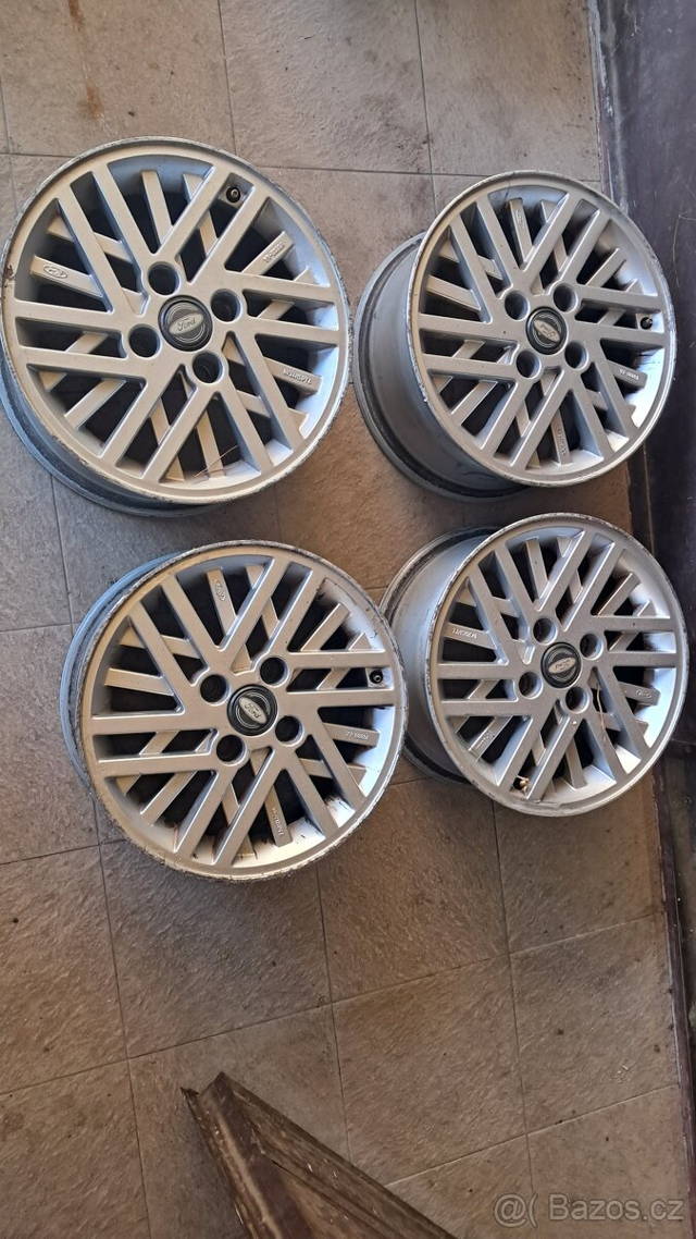 Kola 4×108 r15 Ford Sierra Cosworth