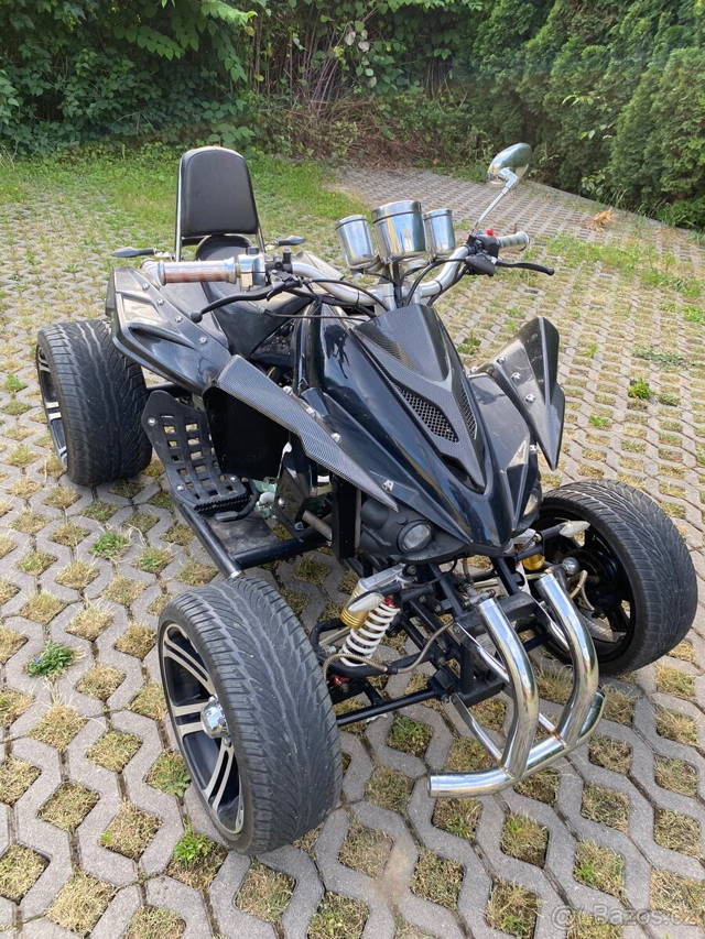 Čtyřkolka Jinling 250 stk 4/26