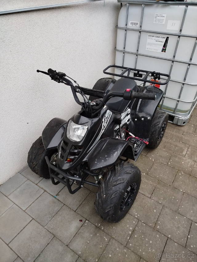 Dětská čtyřkolka 125 ccm