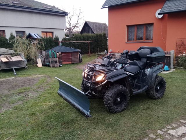 CFMOTO Gladiátor x8 2016