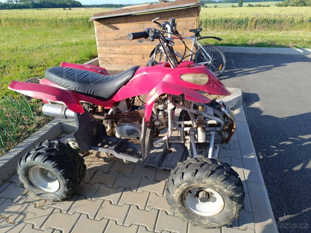 Prodám čtyřkolku 125 ccm