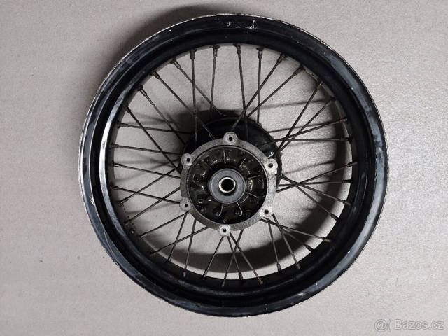 Yamaha zadní kolo MT 3.00 x 17