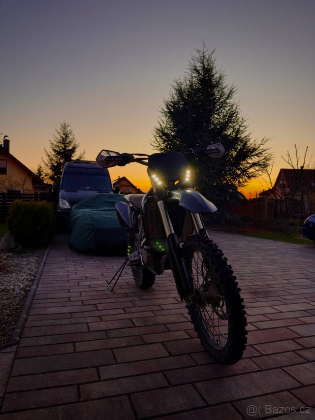 Suzuki RM-Z 250 (2017)