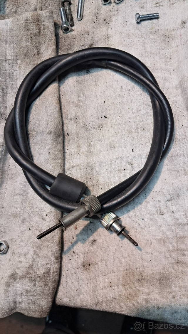 Yamaha DT 125 X nàhon tachometru