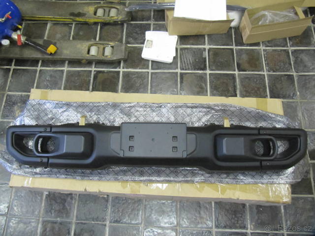Jeep Wrangler pevnostní nárazník