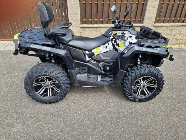 Can Am Outlander Max 1000R