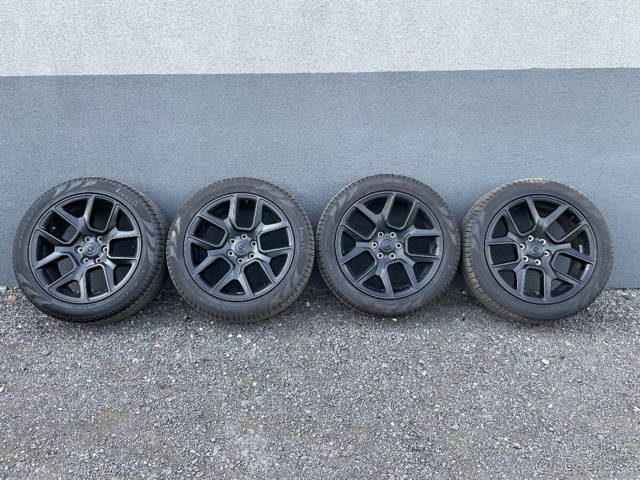 Originál kola Dodge RAM R22