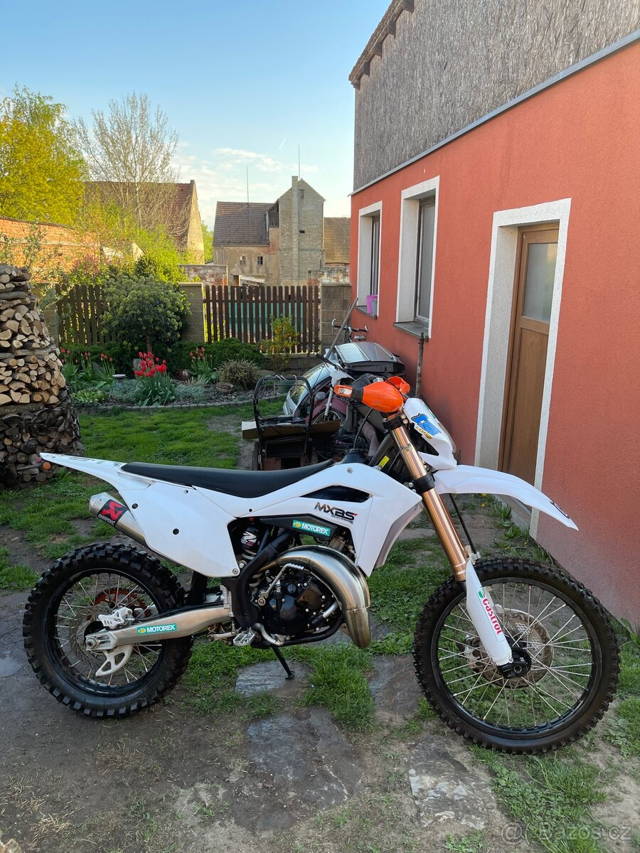 Kayo KT 250 2T
