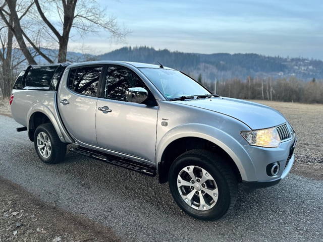 Mitsubishi L200 2.5 D-iD 131KW superselect
