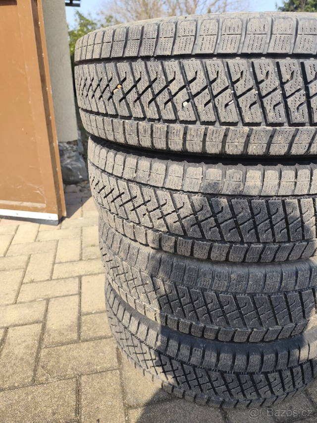 Pneu 195/70 r15 C lassa wintus 2 zimní / celoroční