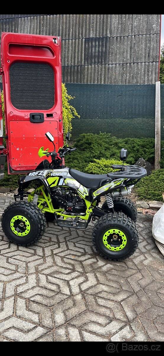 Čtyřkolka + motorka - zanovni