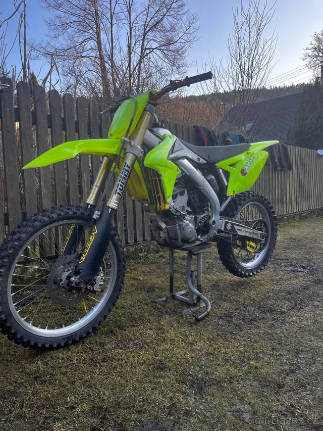 Suzuki rmz 250