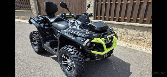 Can Am Outlander Max 1000R