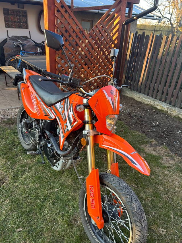 Yuki 125 SM