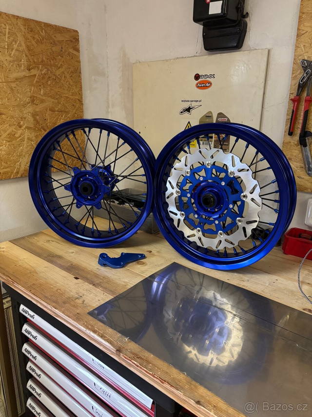 supermoto kola na ktm exc 300 2023