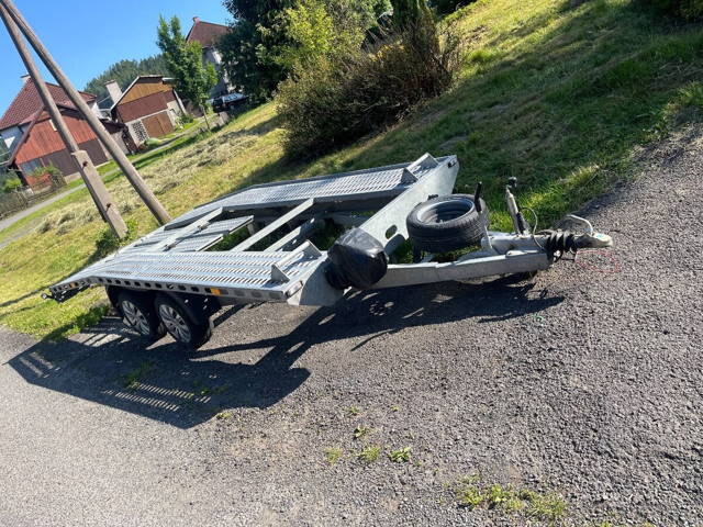 Rydwan autoprepravnik 2023