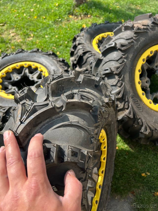 Sada Beadlock 12" na nových pneu pro čtyřkolky Can-Am