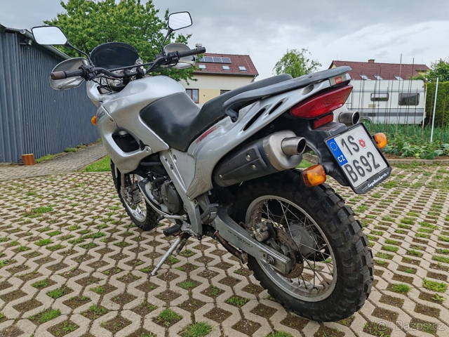 Aprilia Pegaso 650