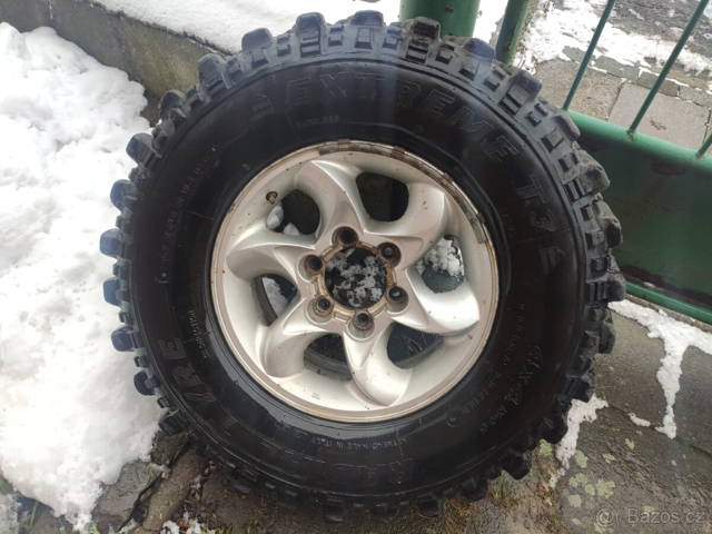 Offroad pneu 265/70/16 na elektronech